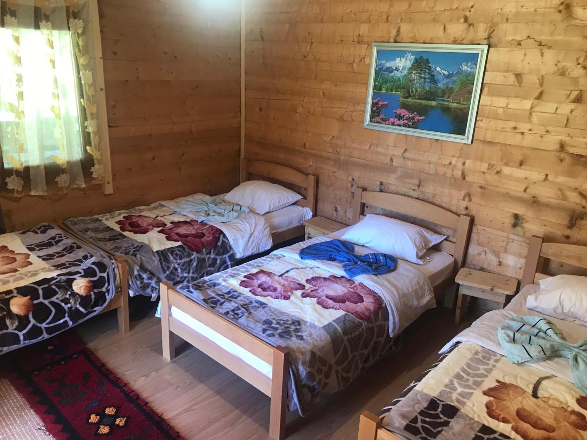 Guest House Ulaj Vuthaj Exterior photo