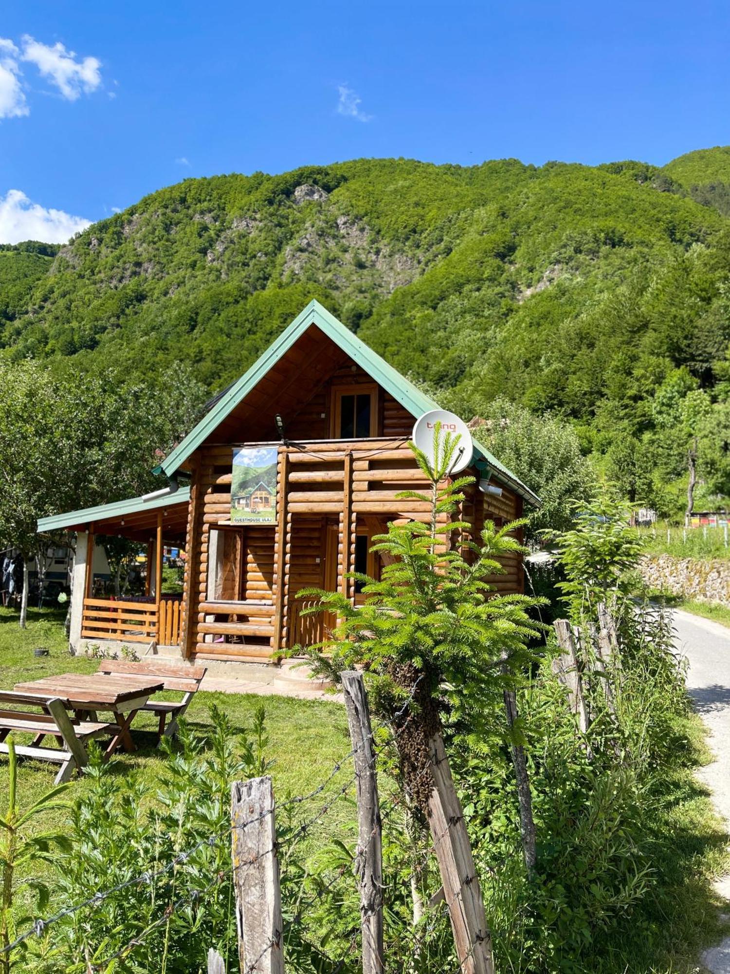 Guest House Ulaj Vuthaj Exterior photo